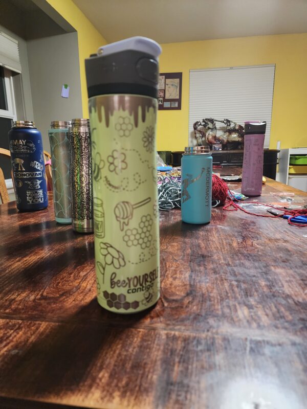 Buzzing Bee water bottle - Image 6